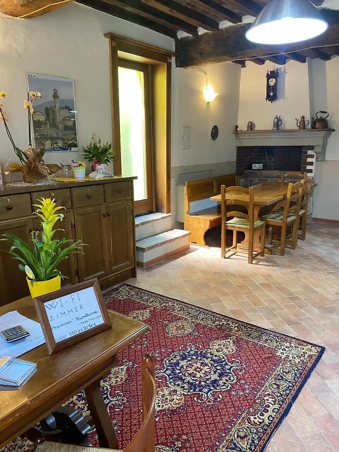 Bed And Breakfast Zimmer Il Castello Lucca Italy